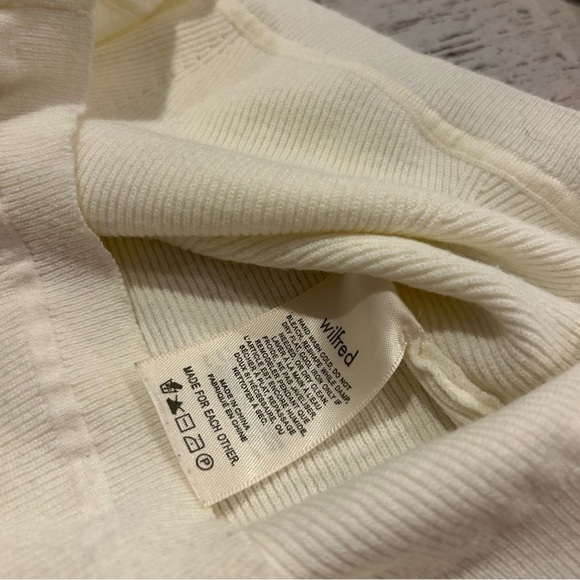 Wilfred by Aritzia Cream Sweetheart Neckline Longsleeve Top Ribbed Size Medium - Picture 6 of 9